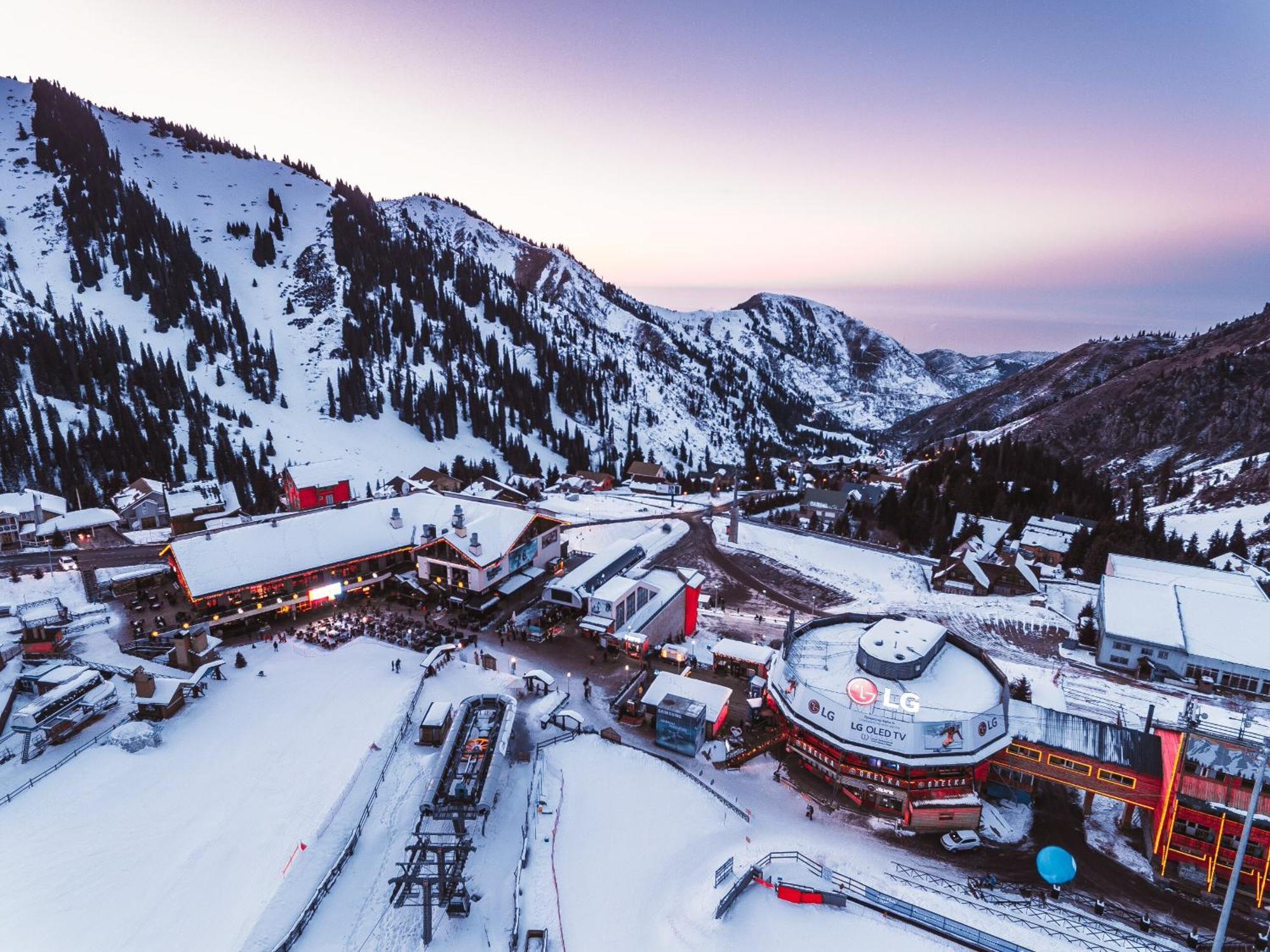 Tenir Eco Hotel, Shymbulak Mountain Resort Almaty Esterno foto